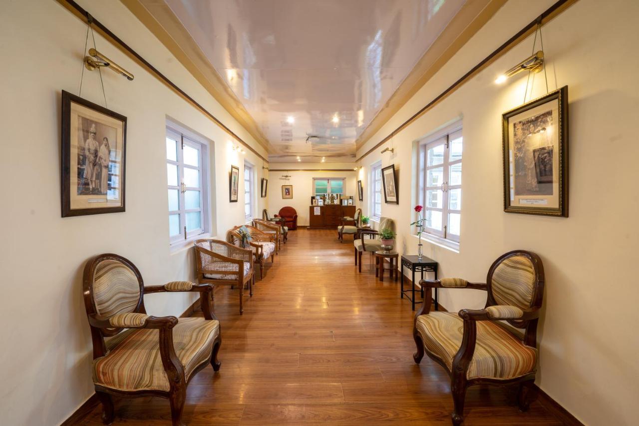 Hotel Woodpark Shimla Exterior photo