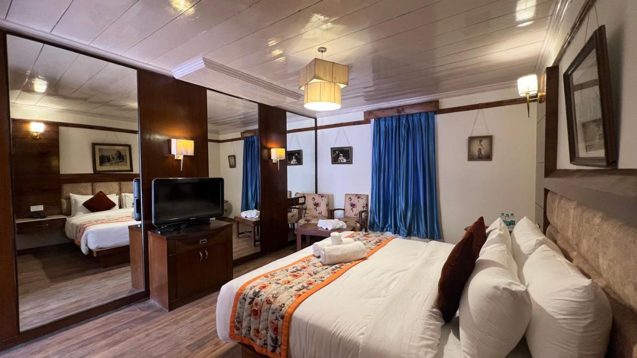 Hotel Woodpark Shimla Exterior photo