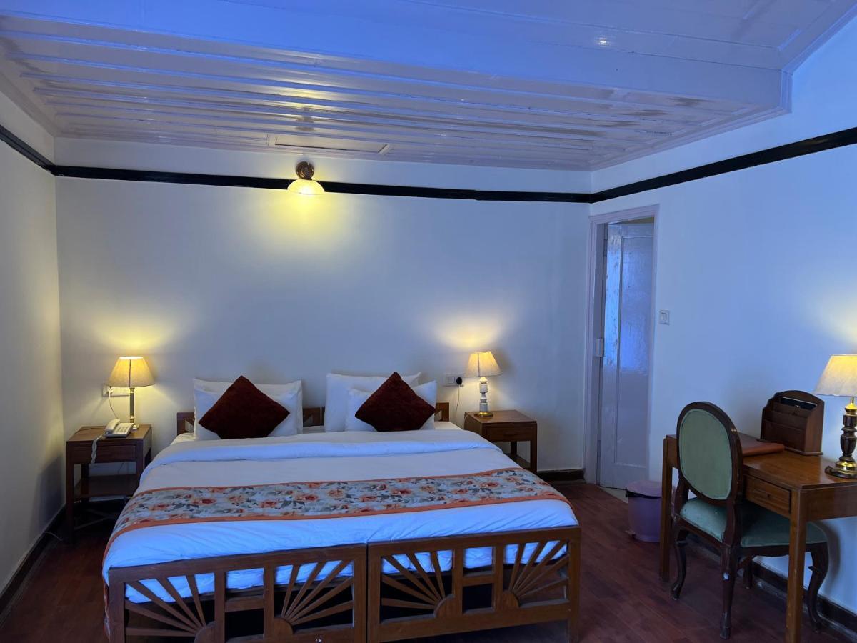 Hotel Woodpark Shimla Exterior photo