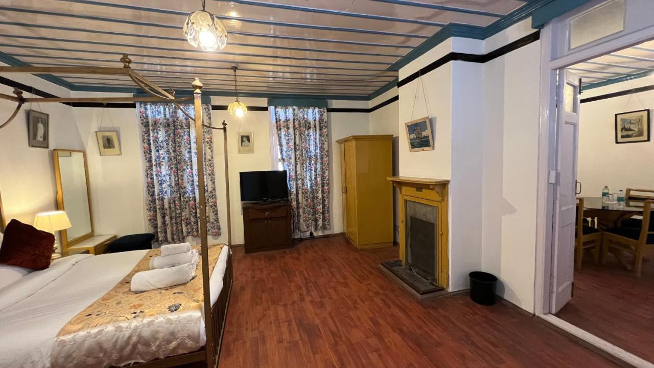 Hotel Woodpark Shimla Exterior photo