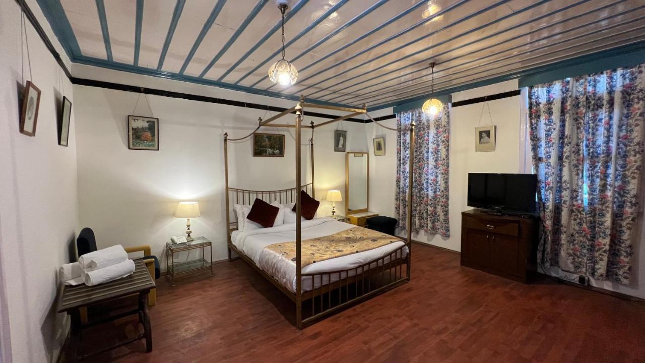 Hotel Woodpark Shimla Exterior photo