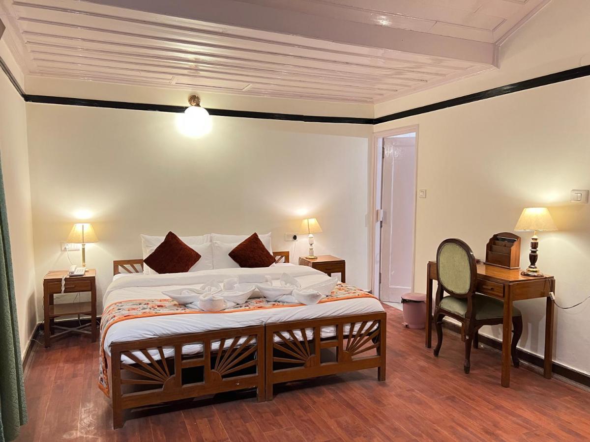 Hotel Woodpark Shimla Exterior photo