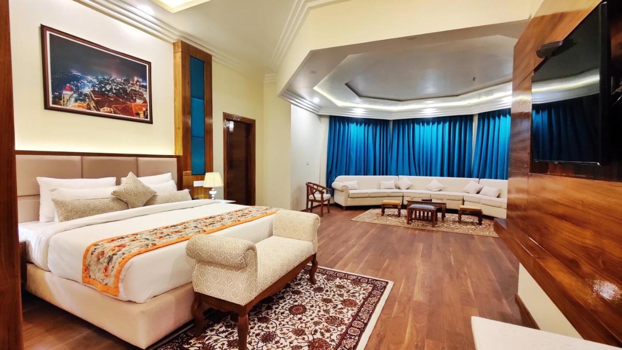 Hotel Woodpark Shimla Exterior photo
