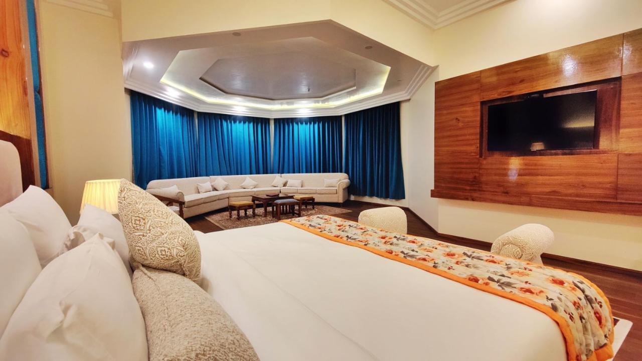 Hotel Woodpark Shimla Exterior photo