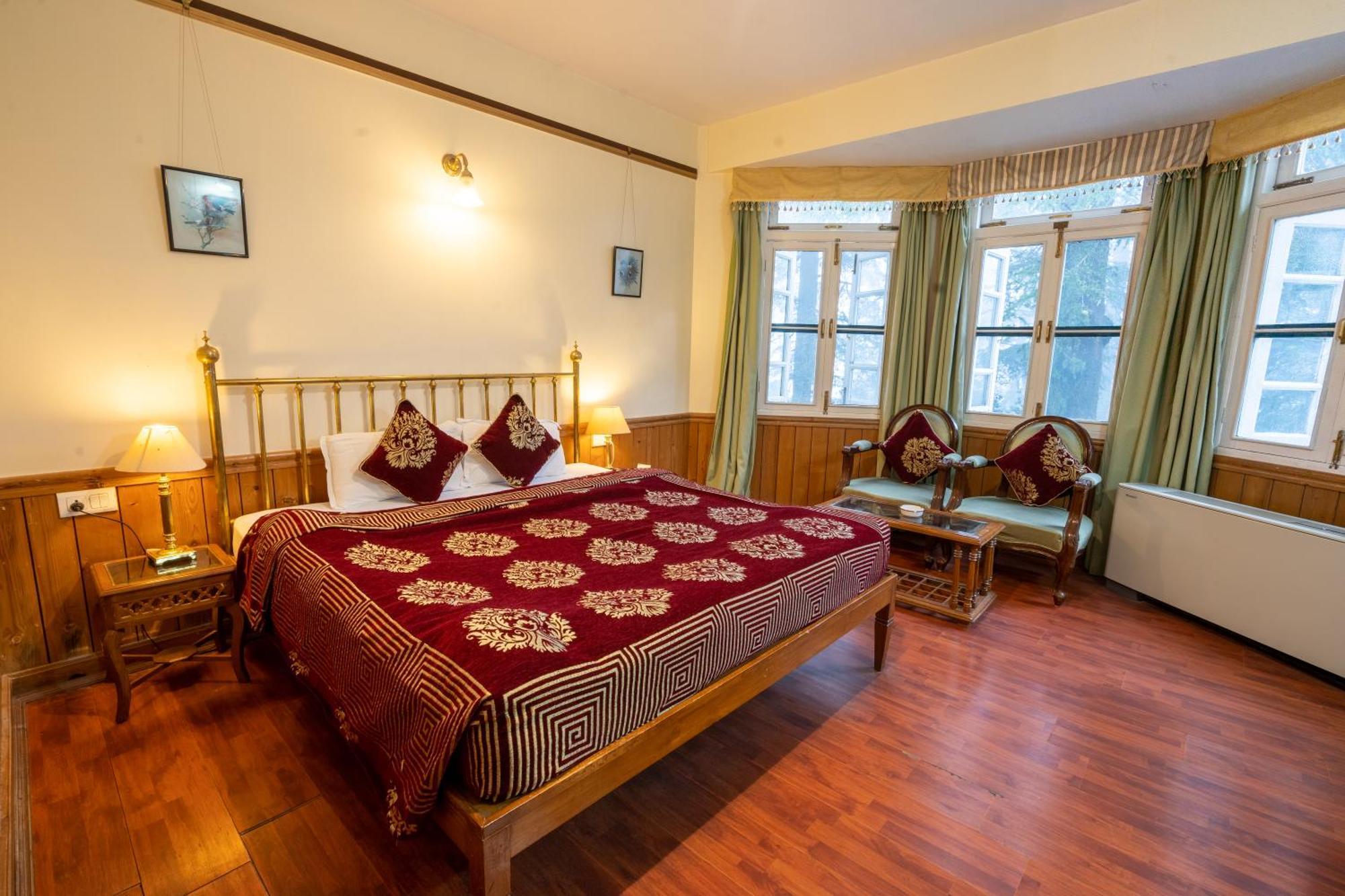 Hotel Woodpark Shimla Exterior photo